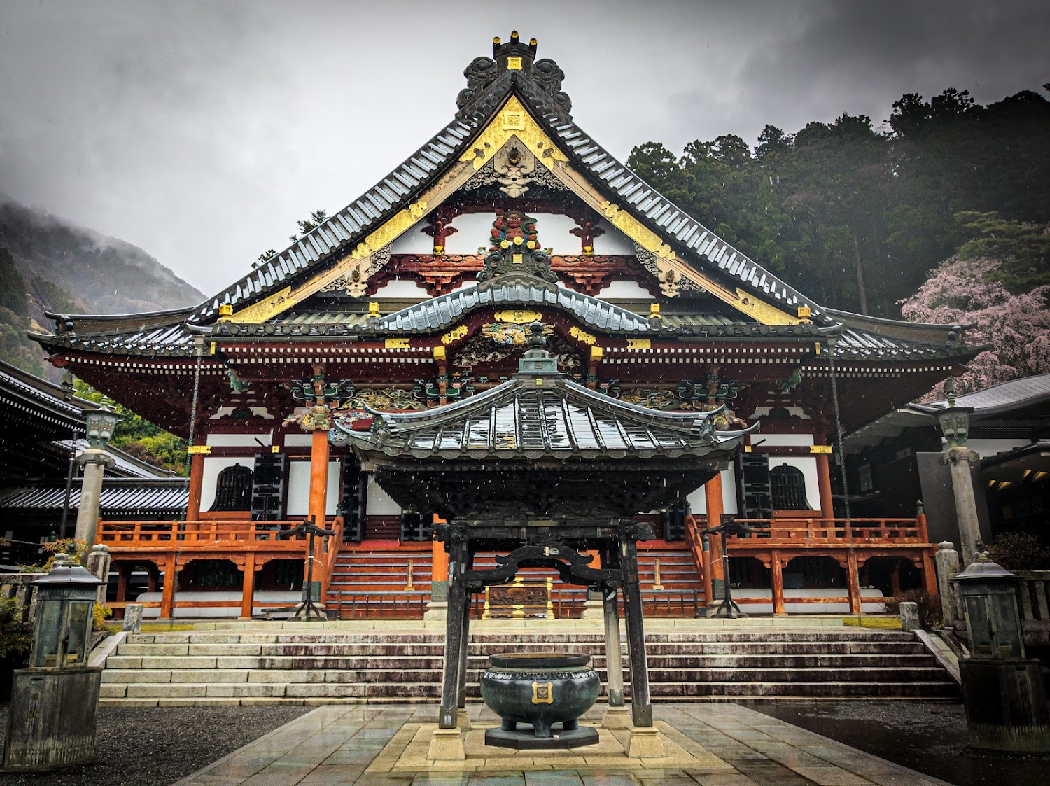 カメラ 久遠 寺 ライブ 身延 山 身延山久遠寺のライブカメラ